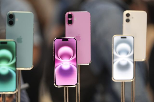 iPhone20: Τι ετοιμάζει η Apple για τα 20 χρόνια του εμβληματικού της smartphone