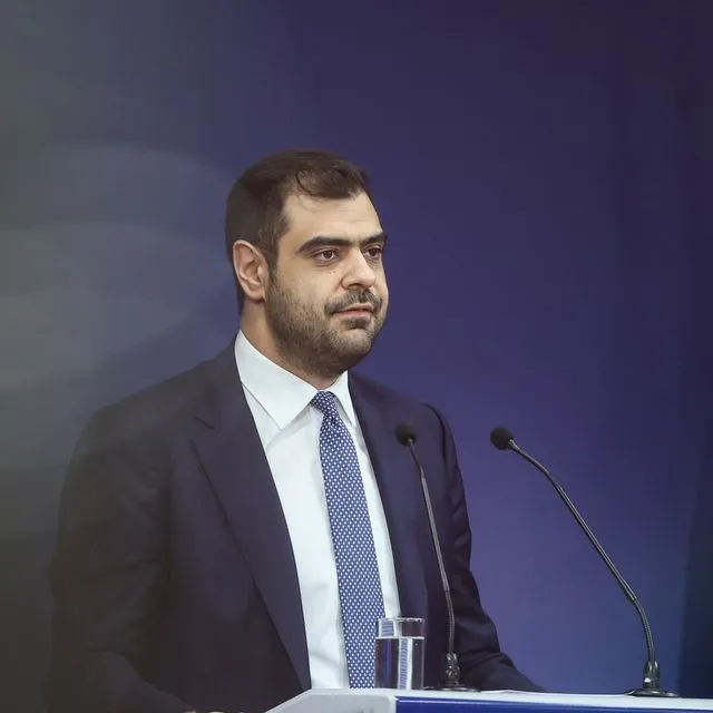 Ο προβληματισμός της κυβέρνησης με τον ΕΦΚ στα καύσιμα