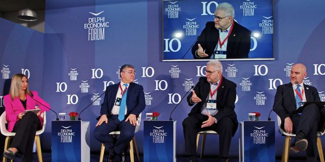 Δυναμική η παρουσία της ΕΕΑΑ στο 10ο Οικονομικό Φόρουμ των Δελφών
