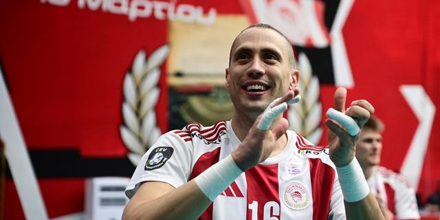 Ολυμπιακός – Μίλων 3-0: Οι ερυθρόλευκοι έφυγαν για τελικούς “αιωνίων”