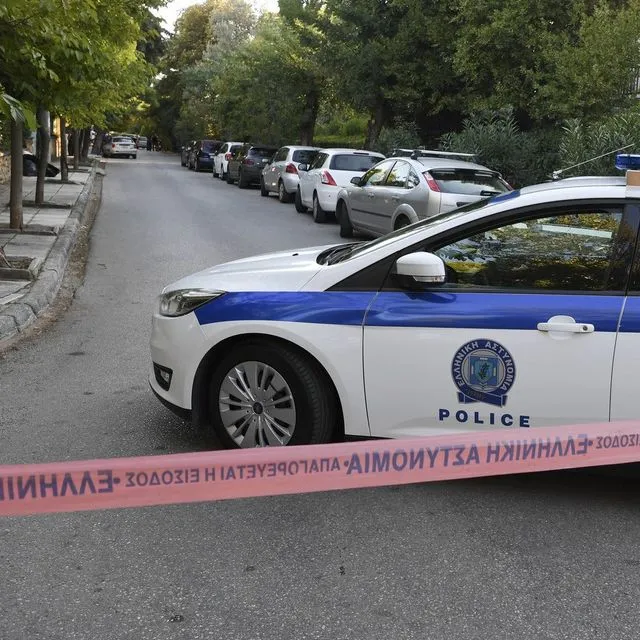 Νέα Μάκρη: Άγνωστοι πυροβόλησαν διερχόμενο όχημα