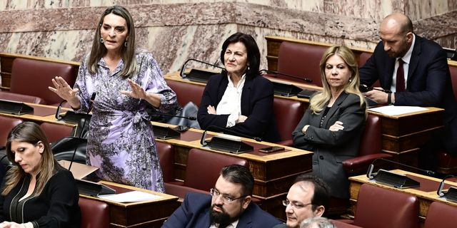Βουλή: Η Νέα Αριστερά θα αποχωρήσει από την ψηφοφορία για Τριαντόπουλο