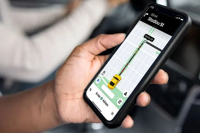 Αθήνα: Μπορεί το ride-sharing να βοηθήσει την κίνηση και το περιβάλλον;