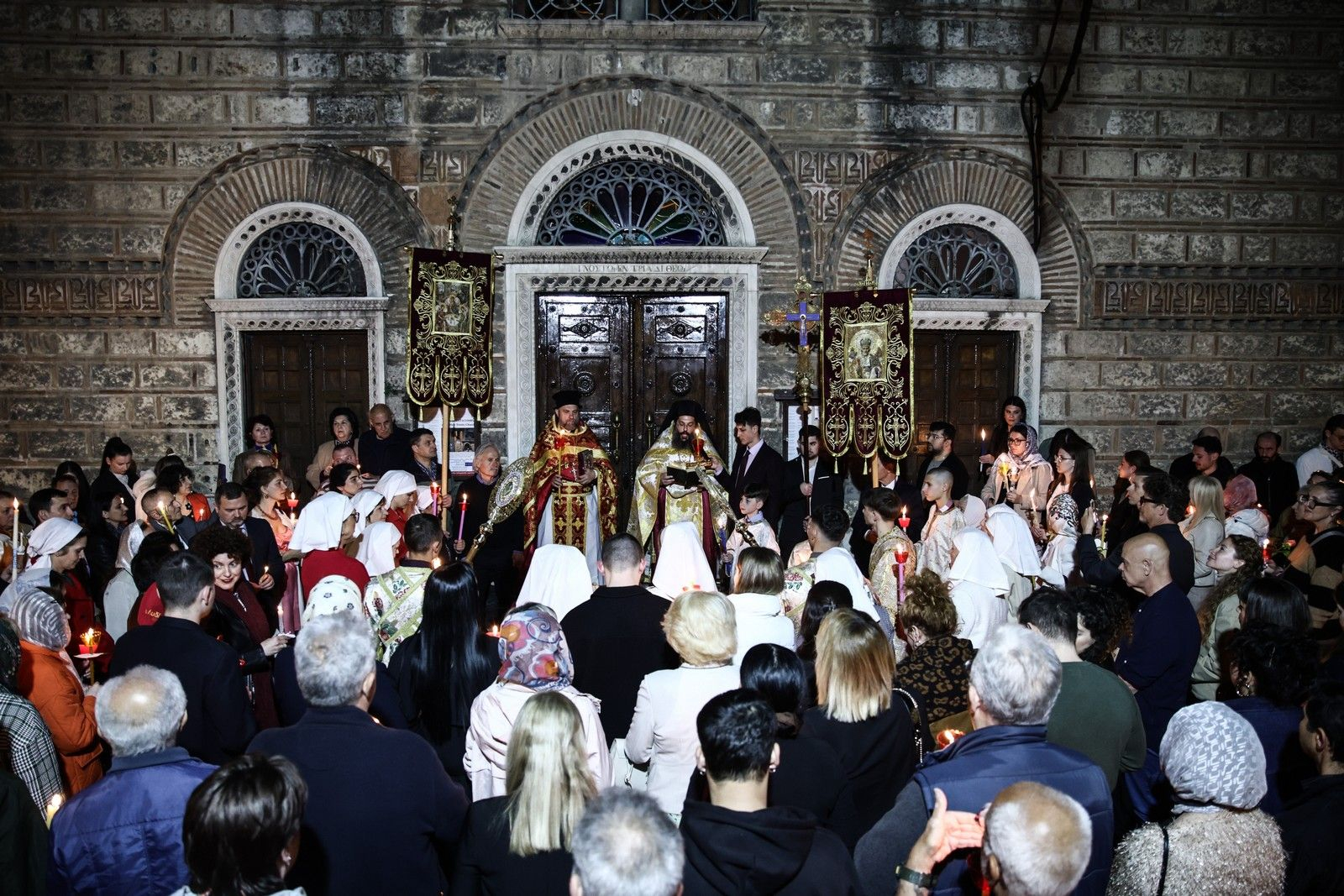 Εορτασμός της Ανάστασης στον Ιερό Ναό Αγίας Τριάδος - Σωτείρα Λυκοδήμου (Ρώσικη εκκλησία) , στην Αθήνα