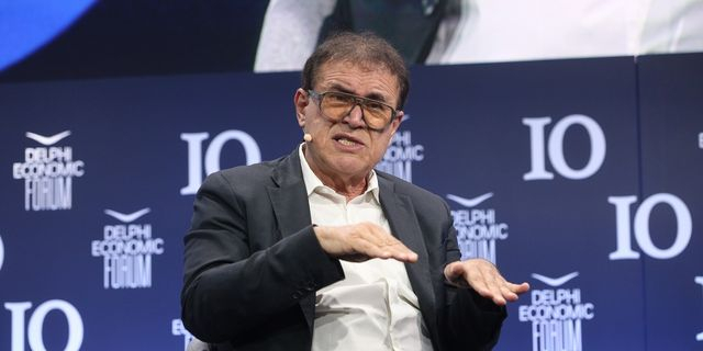 Nouriel Roubini σε Φόρουμ των Δελφών: “Η τεχνολογία θα ακυρώσει τους δασμούς του Τραμπ”
