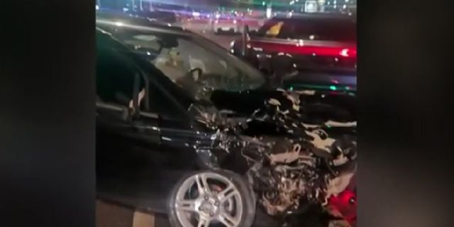 Λ. Ποσειδώνος: Σοβαρό τροχαίο με 5 οχήματα και 8 τραυματίες