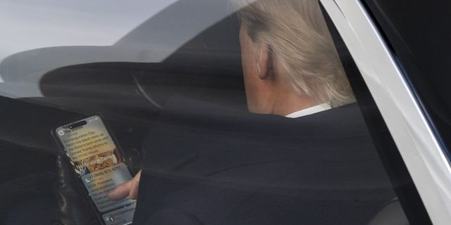 Το παράδειγμα του iPhone εξηγεί το βασικό λάθος στο πλάνο του Τραμπ με τους δασμούς