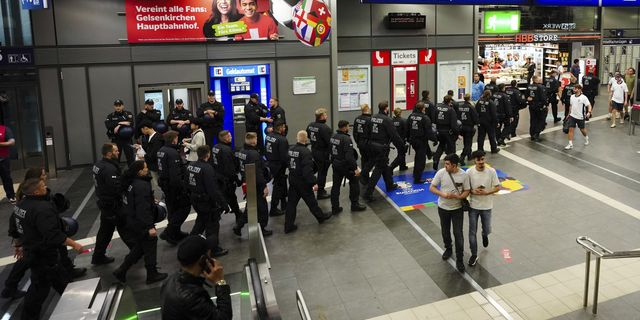 Βρετανία: Νεκρός από πυρά αστυνομικών έπεσε ένοπλος σε σιδηροδρομικό σταθμό