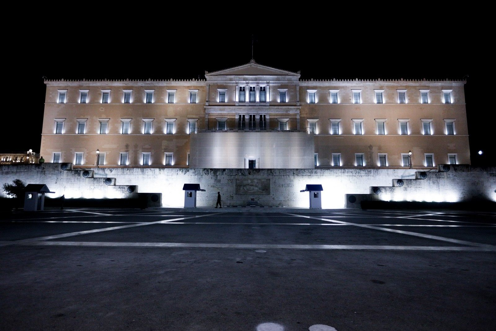 Τηλεφώνημα για βόμβα στη Βουλή