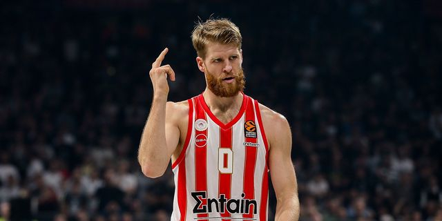 Τόμας Γουόκαπ: Στη δωδεκάδα του Ολυμπιακού μετά από 69 ημέρες