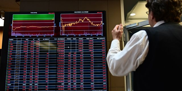 Χρηματιστήριο Αθηνών: Συνεχίζονται οι βαριές απώλειες