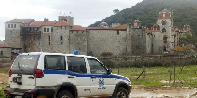 Άγιο Όρος: Αιματηρό επεισόδιο με τραυματία μοναχό