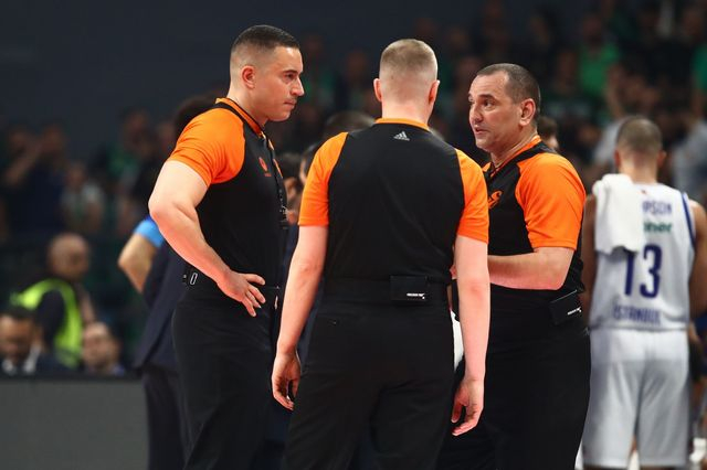 Final Four 2025, Ολυμπιακός – Μονακό: Οι διαιτητές του αγώνα ανάμεσα σε Πειραιώτες και Μονεγάσκους