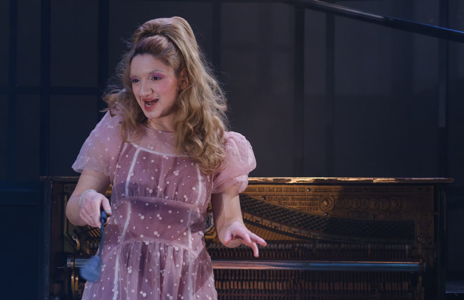 Βεγγέρα- Εθυνικό Θέατρο