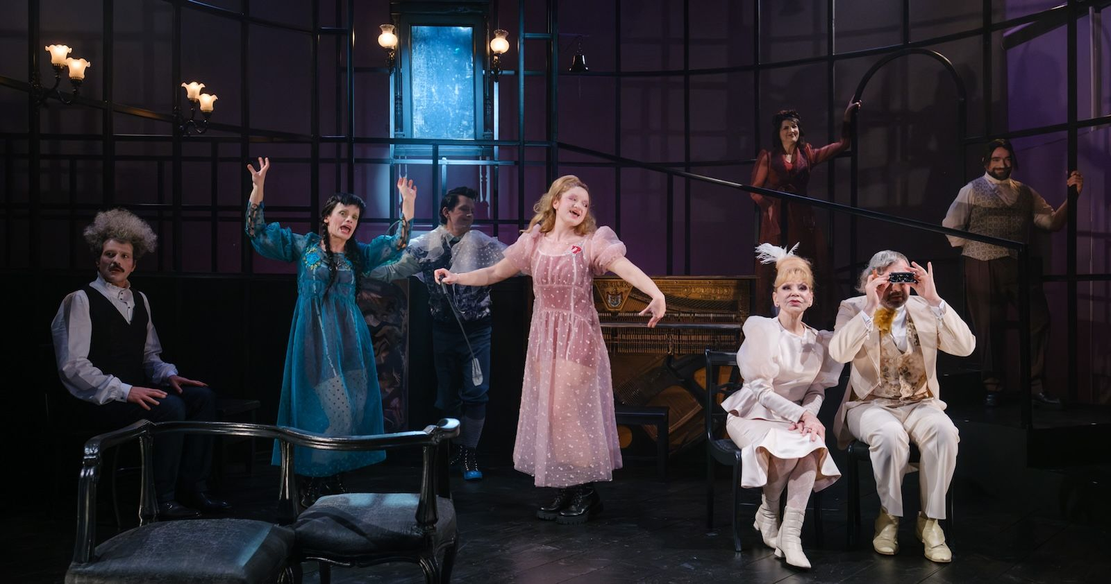 Βεγγέρα- Εθυνικό Θέατρο