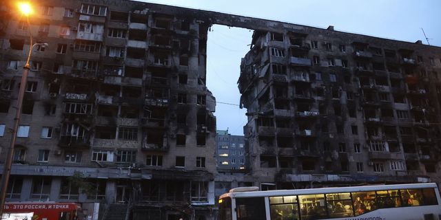 Η Ρωσία ιδρύει “σχολές blogger” για να δείξει τη “ρόδινη ζωή” στη Μαριούπολη