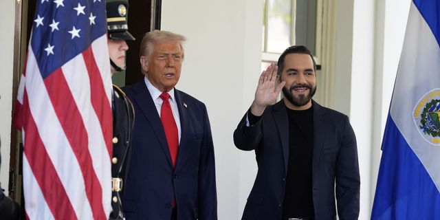 Ελ Σαλβαδόρ: Συνελήφθη δικηγόρος ανθρωπίνων δικαιωμάτων που υπερασπίζεται απελαθέντες