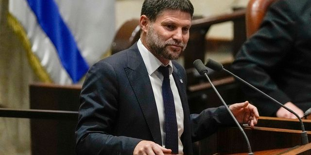 Προκλητικός ο Σμότριτς: “Καταστρέφουμε ότι έχει απομείνει στη Γάζα και τους επιτρέπουμε να φάνε”