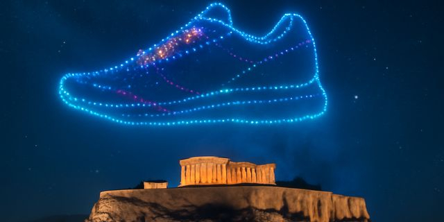 Η Ακρόπολη, το διαφημιστικό παπούτσι και το μπαλάκι των ευθυνών