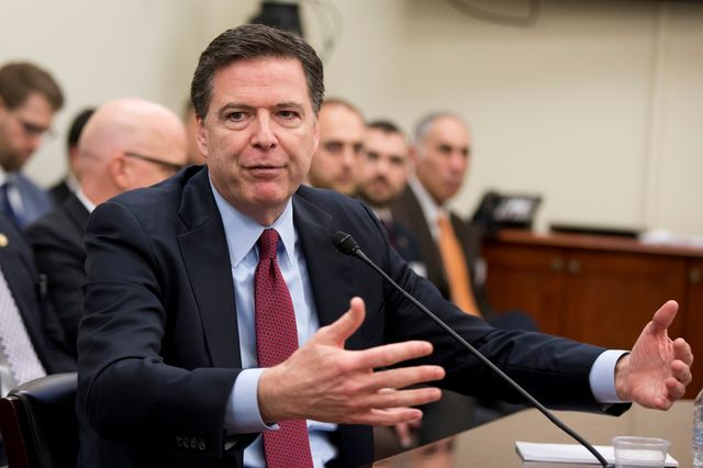 ΗΠΑ: Υπό έρευνα ο πρώην διευθυντής του FBI – Η ανάρτηση που θεωρήθηκε “απειλή” κατά του Τραμπ