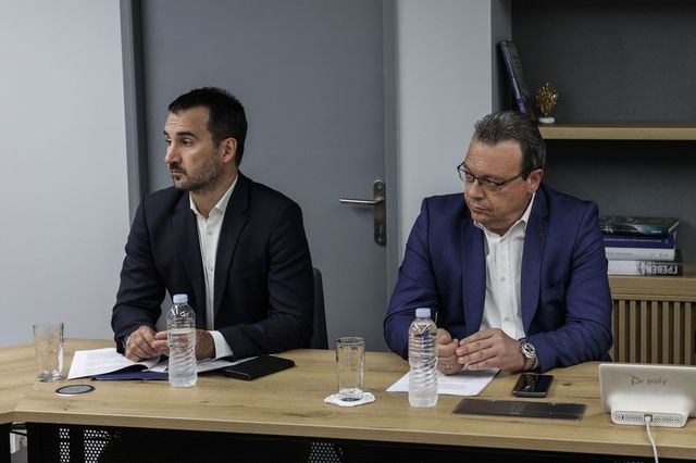 Το “αυτογκόλ” ΣΥΡΙΖΑ-Νέας Αριστεράς για την προανακριτική