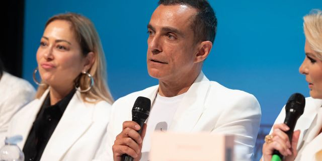 Στην παρουσίαση της ποιητικής συλλογής “Συναισθηματική Νοημοσύνη” του Φώτη Καρύδα
