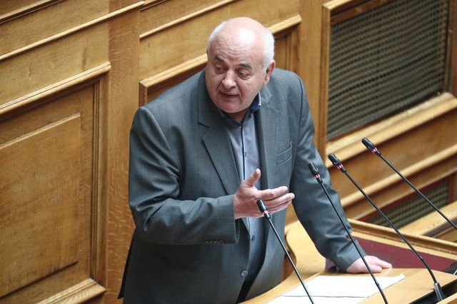 Καραθανασόπουλος για Τέμπη: Το ΚΚΕ αναδεικνύει συγκεκριμένες ποινικές ευθύνες