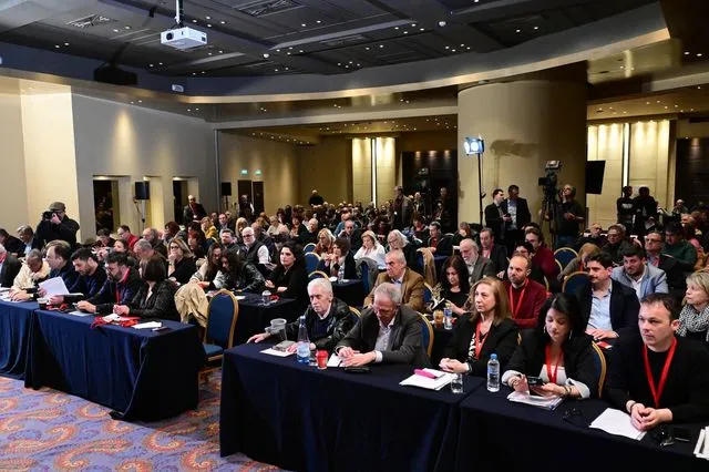 Κ.Ε ΣΥΡΙΖΑ: Επικυρώνει μέτρα για να μην υπάρξει ξανά “περαστικός πρόεδρος”