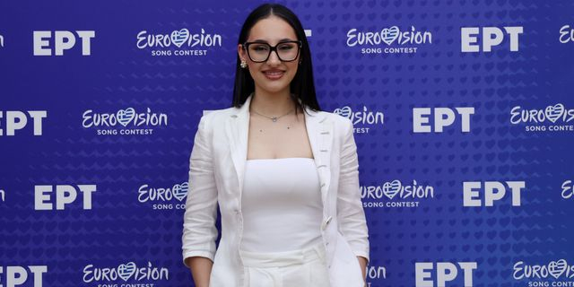 Eurovision 2025: Αναχώρησε για την Ελβετία η Klavdia – Τα γούρια που πήρε μαζί της