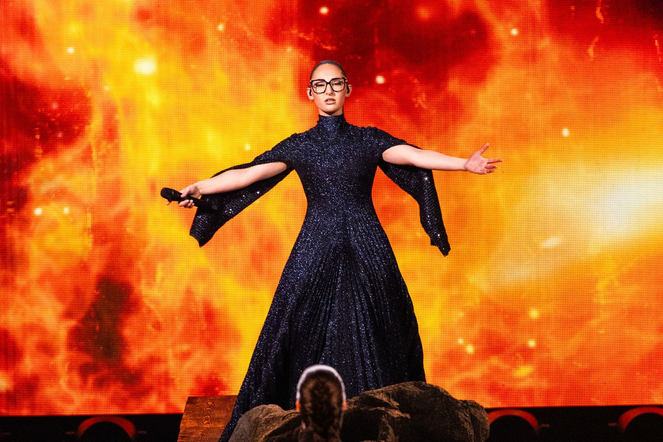Eurovision 2025: Η Κλαυδία μάγεψε στον Τελικό – Ένα ρεσιτάλ ψυχής για την Ελλάδα (VID)