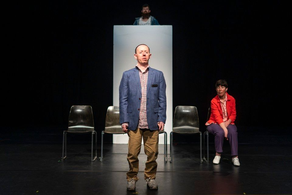 Ο κυνηγός πέφτει θύμα της σκιάς του