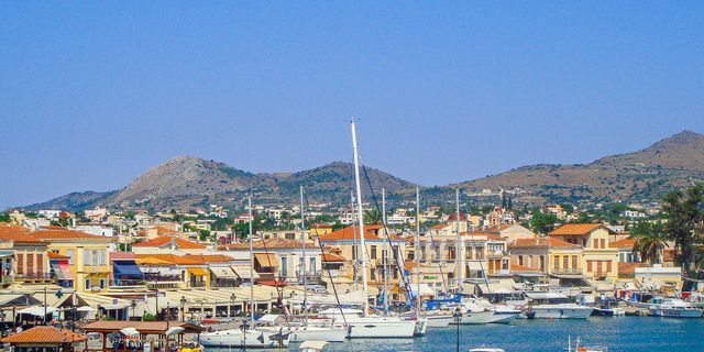 Τα όμορφα χωριά της Αίγινας: Μια περιήγηση στην καρδιά του νησιού