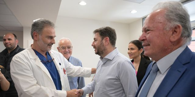 Ανδρουλάκης: Στοίχημά μας η αναγέννηση του Εθνικού Συστήματος Υγείας