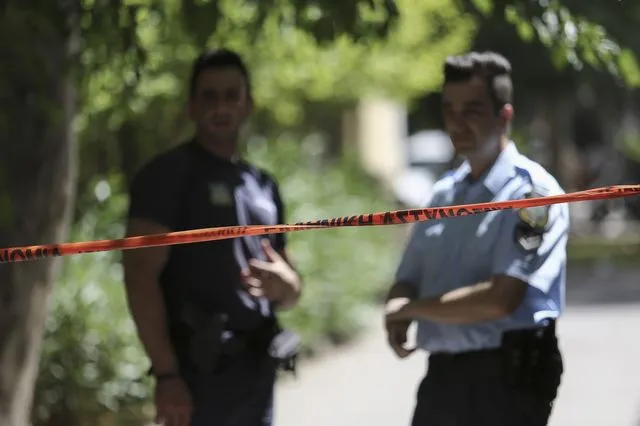 Πατέρας σκότωσε τον γιο του με μαχαίρι στη Νέα Σμύρνη