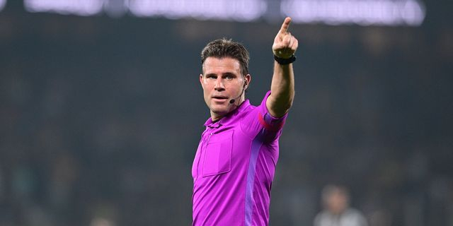 ΠΑΟΚ – ΑΕΚ: Άλλαξε τελευταία στιγμή ο διαιτητής του ντέρμπι λόγω τραυματισμού του Μπριχ