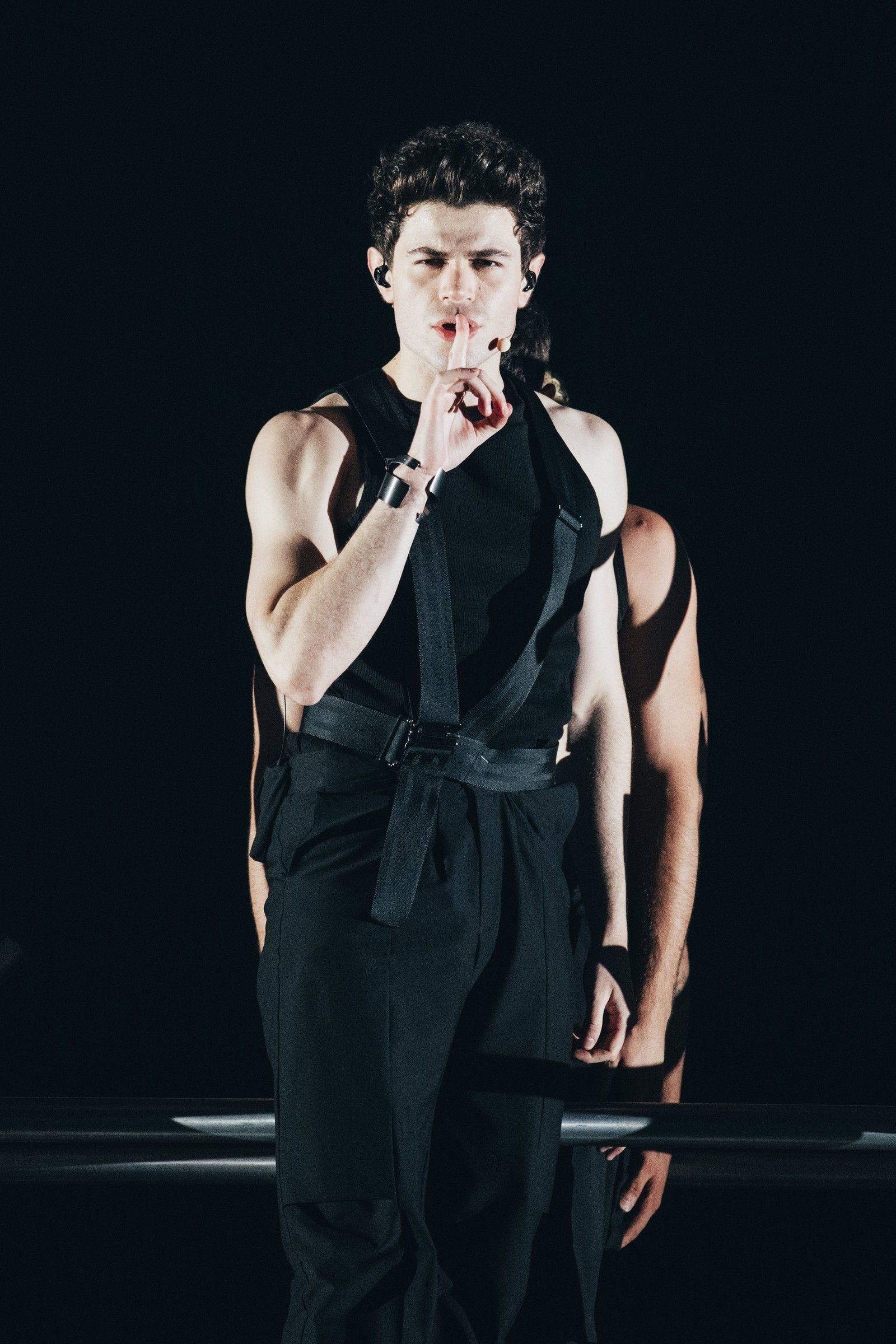 Στη σκηνή tτης Eurovision ο Theo Evan για την Κύπρο με το κομμάτι «Shh».