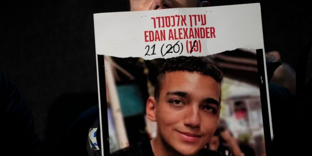 Η Χαμάς απελευθερώνει αμερικανοϊσραηλινό όμηρο – Χαιρετίζει ο Τραμπ