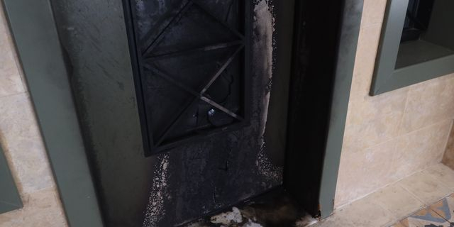 Ο ΣΥΡΙΖΑ καταδικάζει την επίθεση στο σπίτι του Χαρακόπουλου