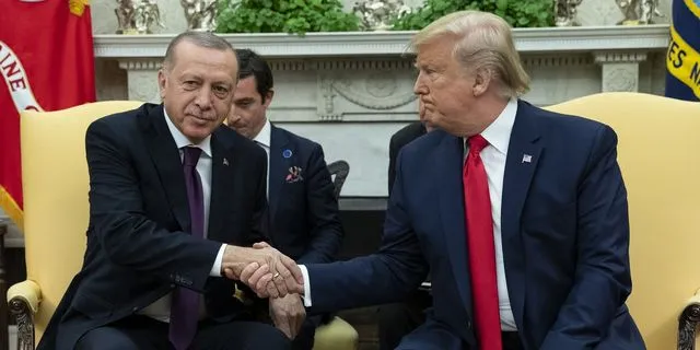 Ερντογάν σε Τραμπ: Ανάγκη για άμεση δράση ώστε να αποτραπεί η επέκταση της σύγκρουσης