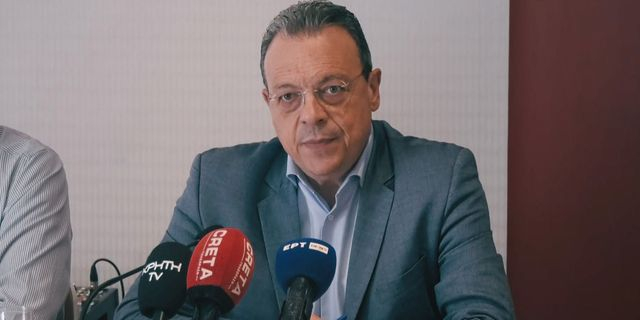 Φάμελλος: “Αναζητούμε πρόταση προανακριτικής με 30 βουλευτές”