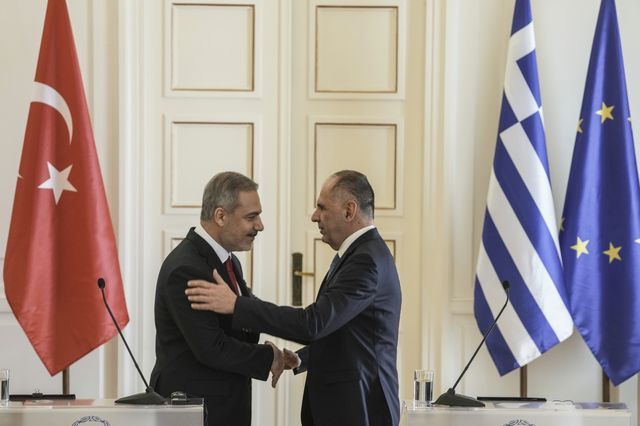Γιώργος Γεραπετρίτης και Χακάν Φιντάν