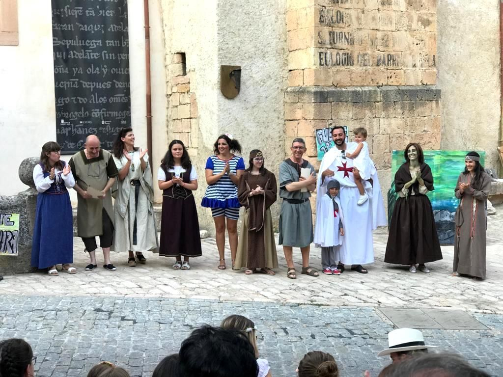 Ηθοποιοί με φορεσιές του Μεσαίωνα που πήραν μέρος στις εκδηλώσεις της Γιορτής των Προνομίων στη Σεπούλβεδα. 