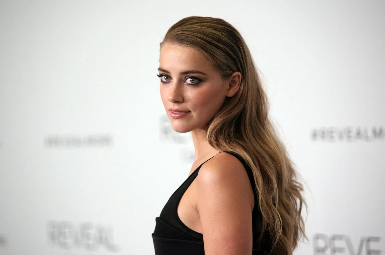 Η Amber Heard εξηγεί γιατί δεν θέλει να ακουστεί η φωνή της πλέον