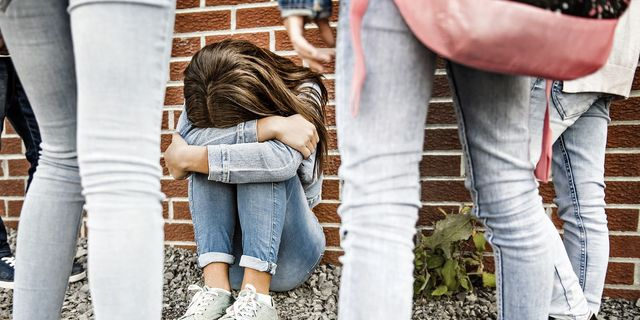 Θεσσαλονίκη: Ανήλικες ξυλοκοπούσαν 14χρονη και βιντεοσκοπούσαν την επίθεση