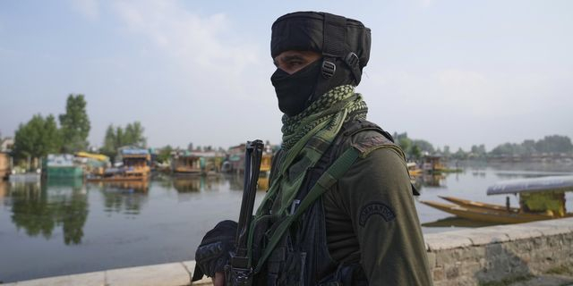 Ινδός στρατιώτης στο Κασμίρ