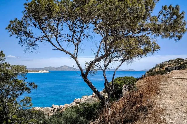 Καιρός: Αίθριος με νεφώσεις – Ανεβαίνει η θερμοκρασία τις επόμενες μέρες