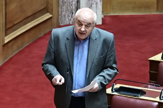 Καραθανασόπουλος: Η ΝΔ για τον Καραμανλή και τα Τέμπη κατέθεσε πρόταση–πλυντήριο