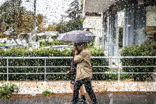 Βροχερός καιρός