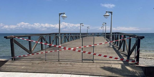 Κατερίνη: Κλείνει προσωρινά για λόγους ασφαλείας η προβλήτα της Παραλίας