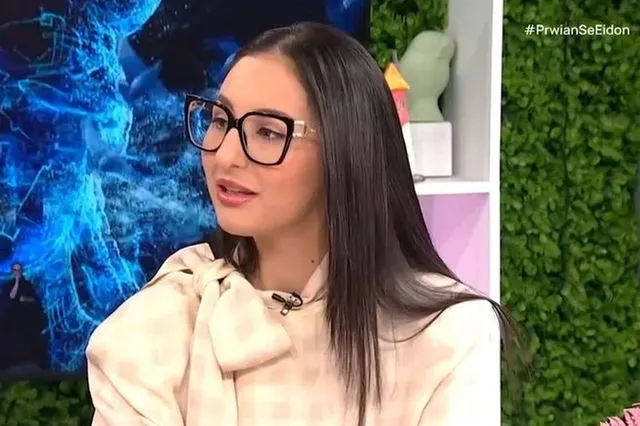 Κλαυδία: Μακάρι η “Αστερομάτα” να μην ήταν επίκαιρη – Η συγκίνηση στο πλατό